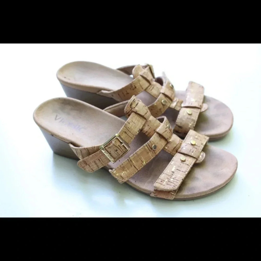 Vionic cork sandals